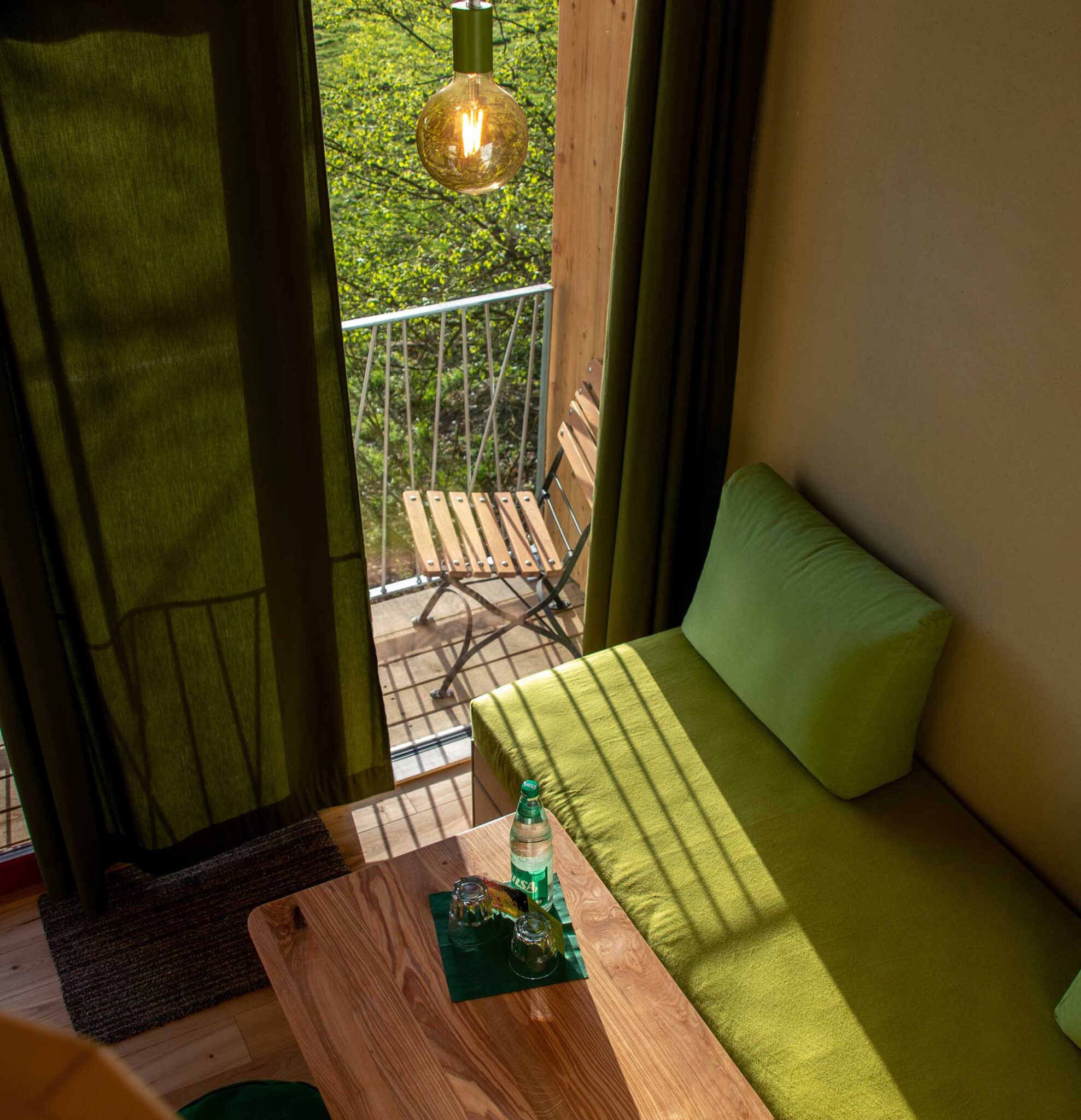 Treehouse double room