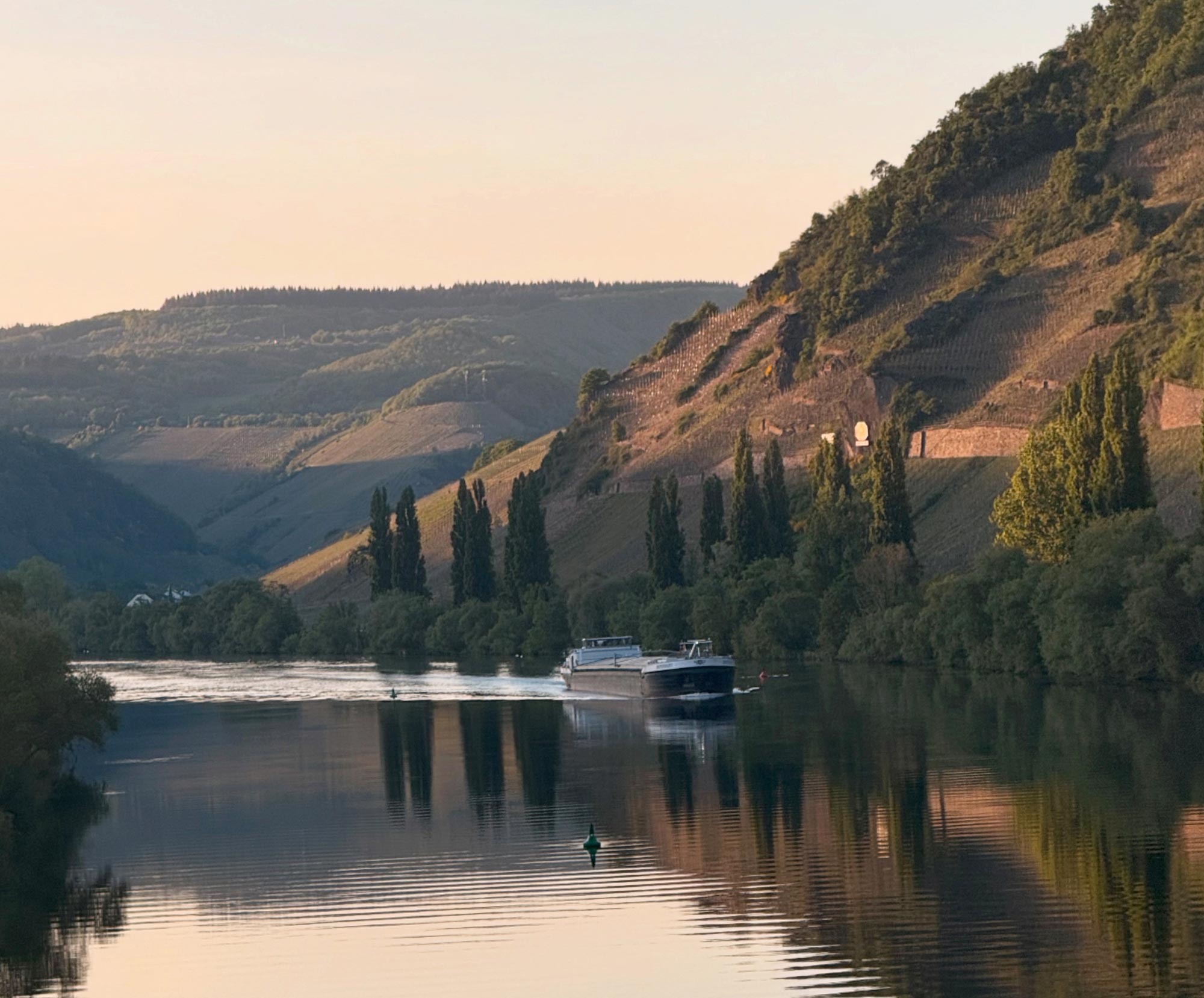 Schifffahrt auf der Mosel