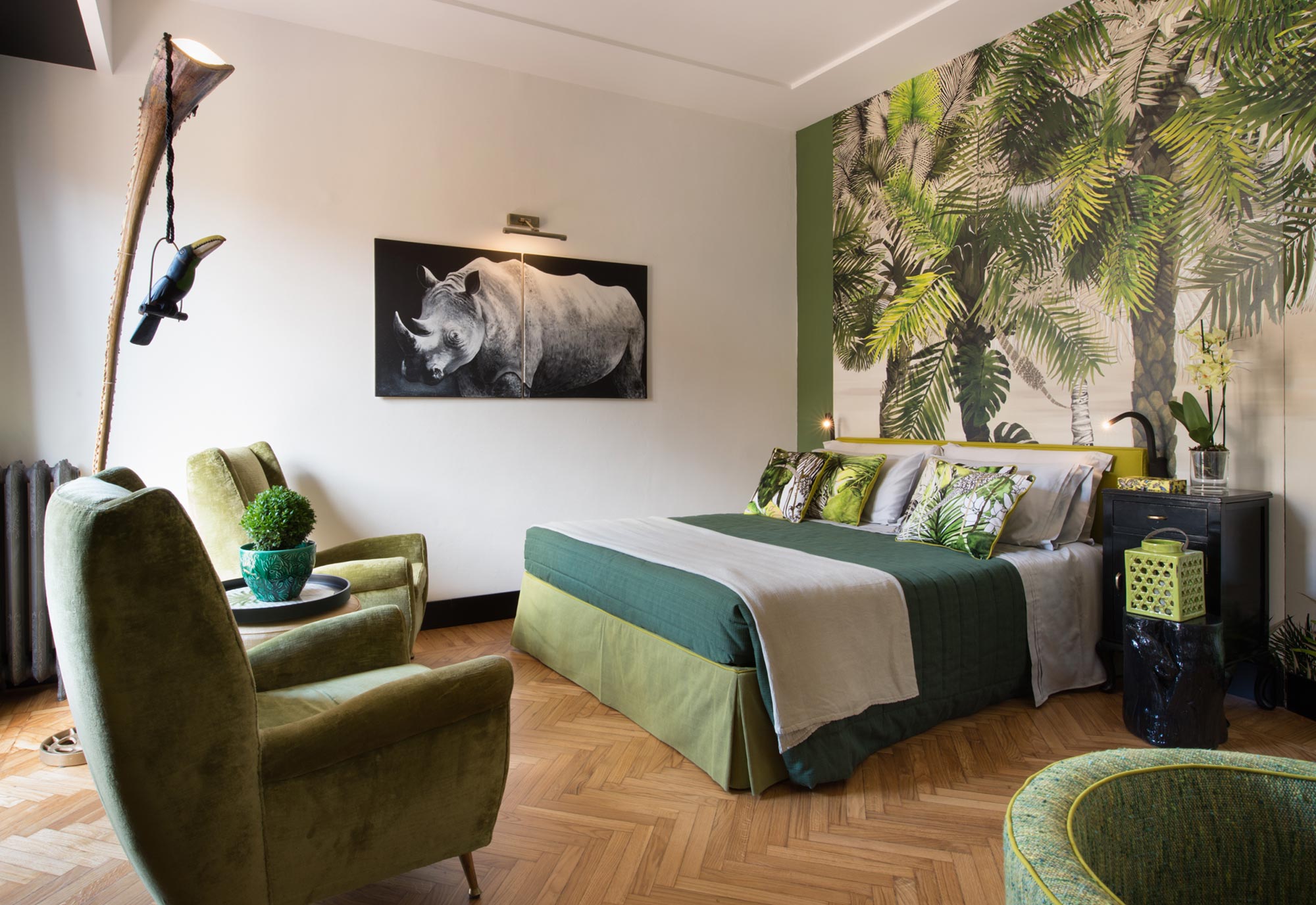 velona's-jungle-durrell-suite-